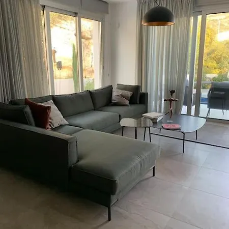 Katikies Superior Pissouri